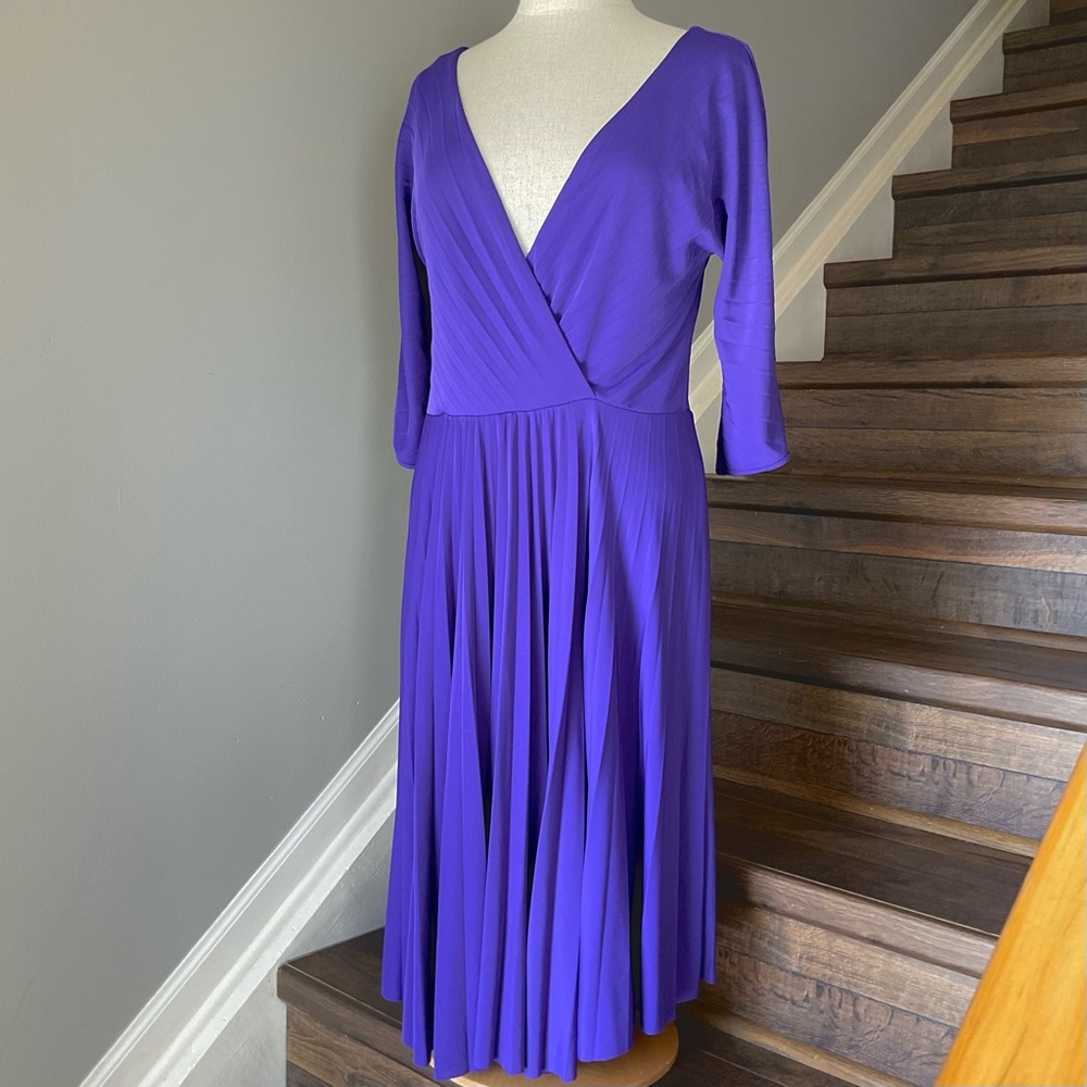 Beautiful Purple Women's Dress